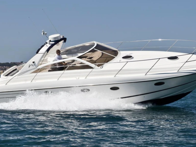 Bareboat Rental Luxury Yacht Princess with a boat licence