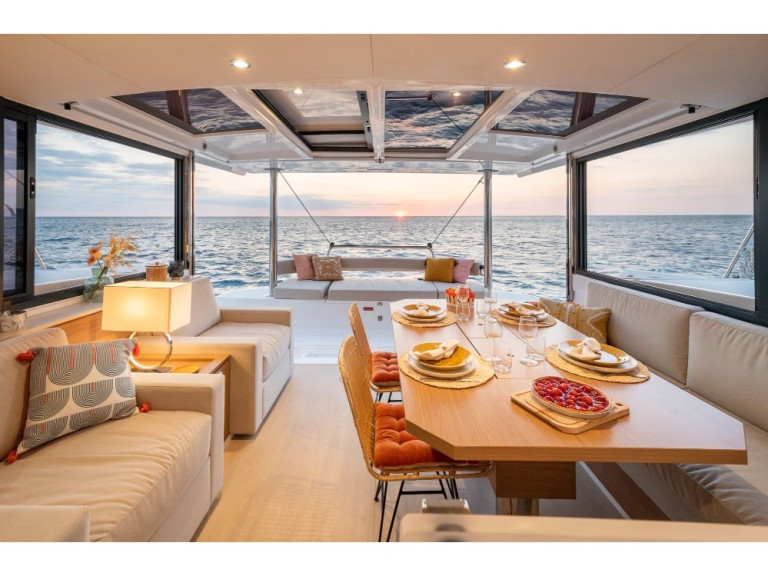 Bali Bali 4.4 in Lefkáda on SamBoat