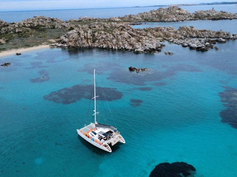 Bareboat Rental Catamaran Cnb-Bordeaux with a boat licence