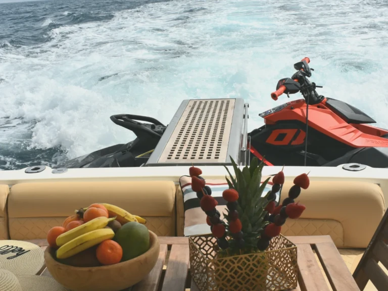 Motorboat for rent Marbella at the best price