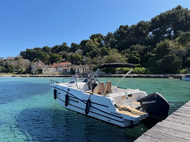 Motorboat rental with or without captain Quicksilver Mandelieu-la-Napoule