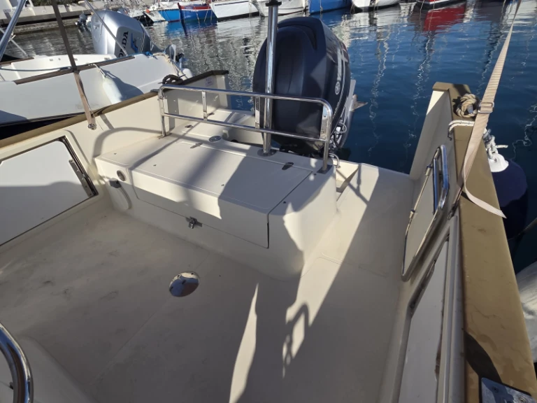 Boat rental Rhea Rhea in Toulon on Samboat