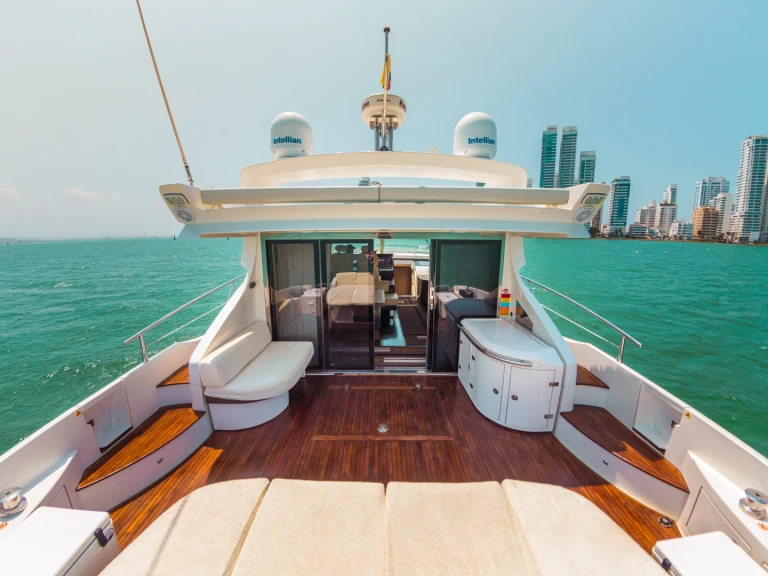 Azimut Azimut 62 S charter bareboat or captained in  Cartagena