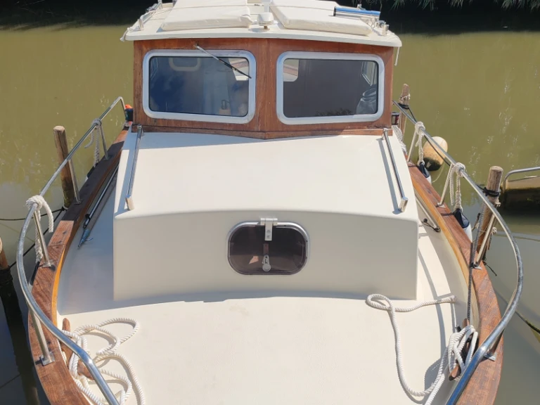 Nauticart  Ruocco charter bareboat or captained in  Porto Badino