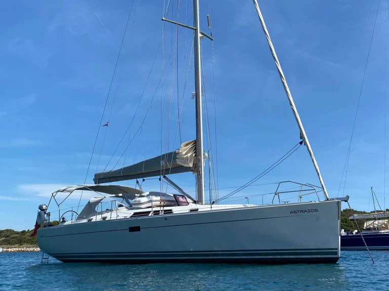 Yacht charter Pula cheap Hanse 430e