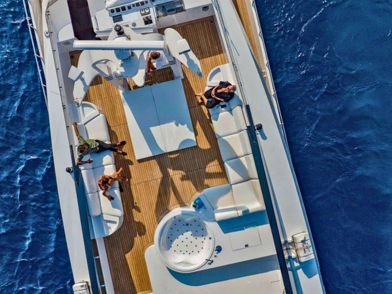 Rent a Cantieri di Pisa, Italy BELLINI Greece