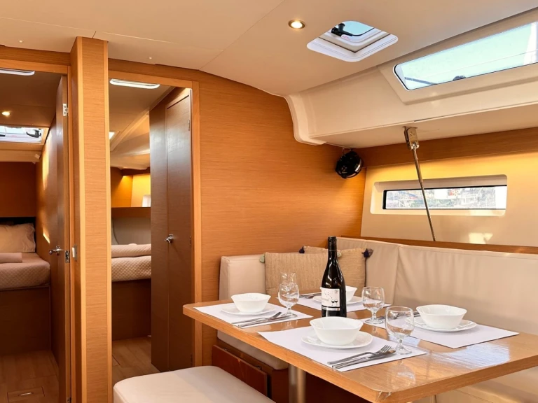 Yacht charter Plataniás cheap Sun Odyssey 490