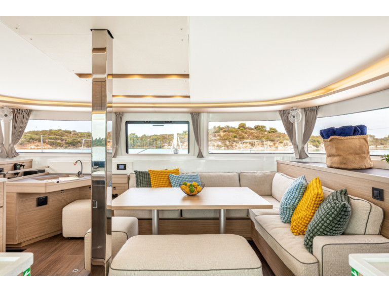 Lagoon Lagoon 46 in Gouvia on SamBoat