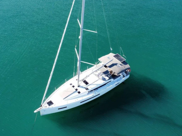 Yacht charter Keramotí cheap Sun Odyssey 490