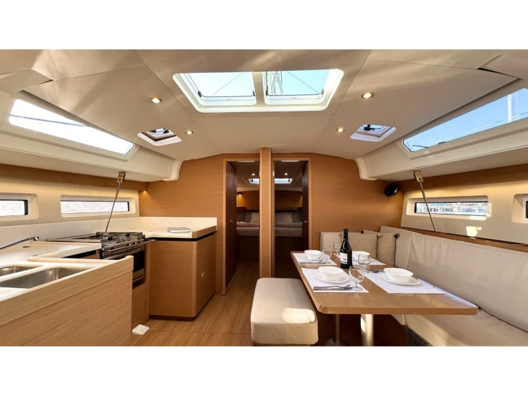 Bareboat Rental Sailboat Jeanneau with a boat licence