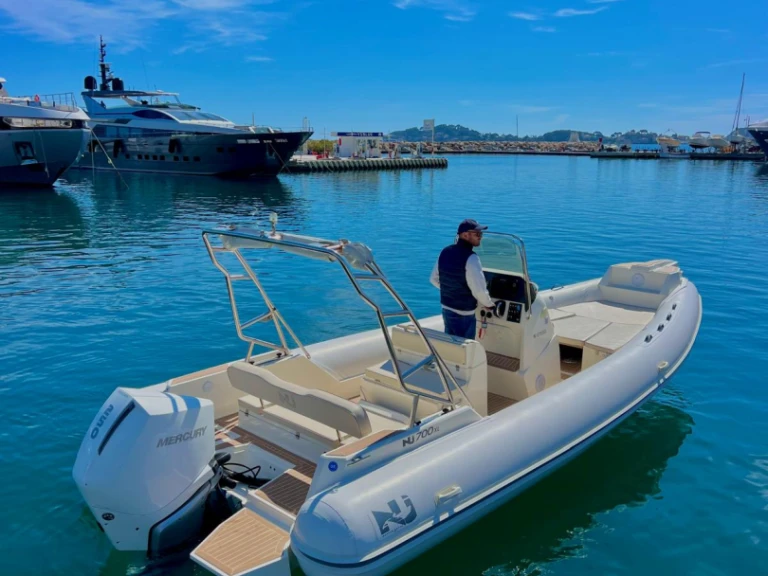Rent a Nuova Jolly NJ 700 XL Saint-Jean-Cap-Ferrat