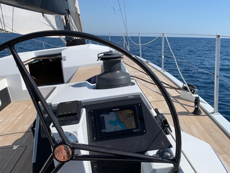 Sailboat rental in La Spezia - Vismara Vismara B52