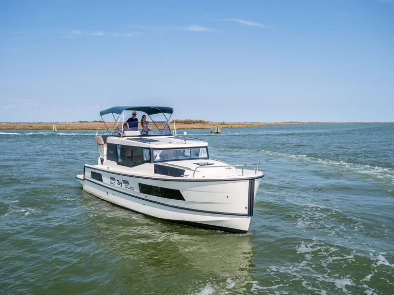 Bareboat Rental Luxury Yacht Balt-Yacht with a boat licence