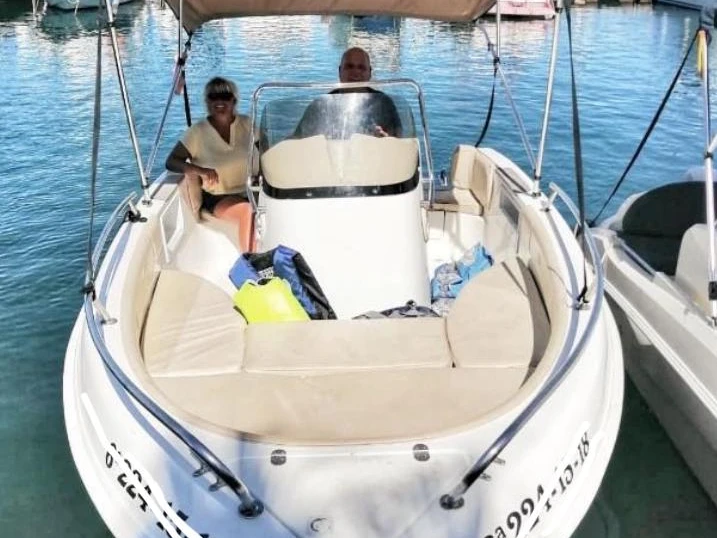 Motorboat for rent Torrevieja at the best price