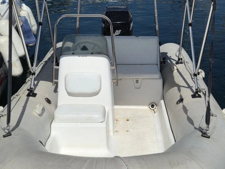 Zodiac International charter bareboat or captained in  Toulon