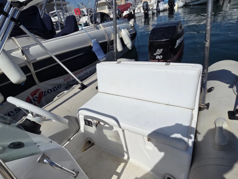 Rent a Zodiac International Toulon