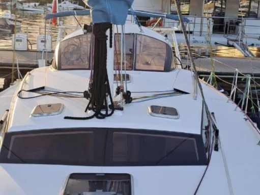 Bareboat Rental Sailboat Jpk with a boat licence