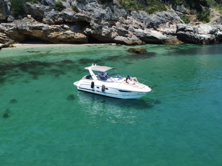 Motorboat for rent Marina de Tróia at the best price