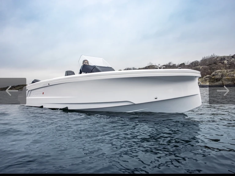 Motorboat rental with or without captain Axopar Split