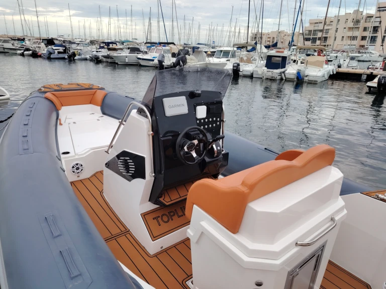 Tiger TL 850 charter bareboat or captained in  Saint-Raphaël