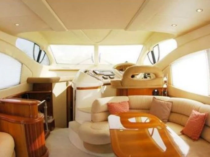 Boat rental Azimut Azimut 46 Fly in Punta Ala on Samboat