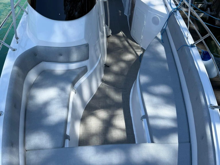 Motorboat rental with or without captain Marinello Sirmione