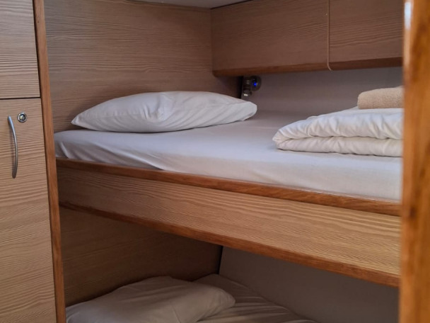 Yacht charter Trogir cheap D&D Kufner 54 Exclusive - 6 cab