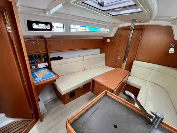 Sailboat rental with or without captain Bavaria Punat