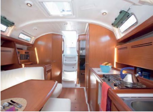 Boat rental Bénéteau Cyclades 39.3 in Cambrils on Samboat