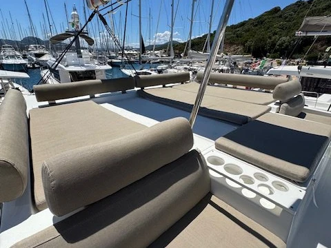 Yacht charter Portisco cheap Bali Catspace Voile