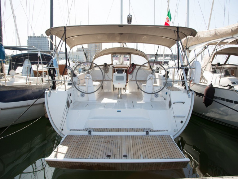 Boat rental Bavaria Cruiser 46 in Portisco on Samboat