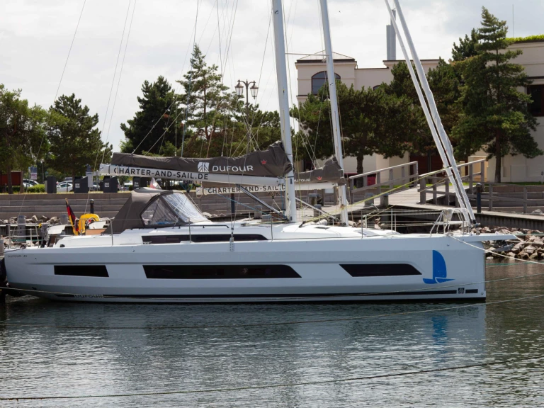Yacht charter Rostock cheap Dufour 41