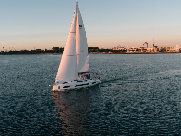 Bareboat Rental Sailboat Dufour with a boat licence