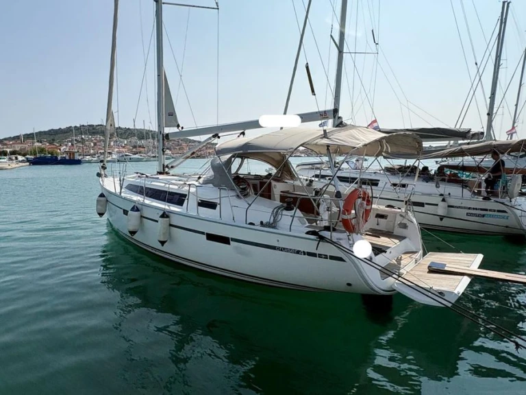 Sailboat rental in Palma de Mallorca - Bavaria Cruiser 41