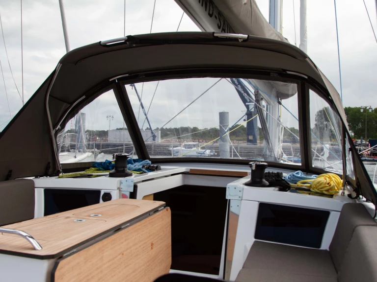 Bareboat Rental Sailboat Dufour with a boat licence