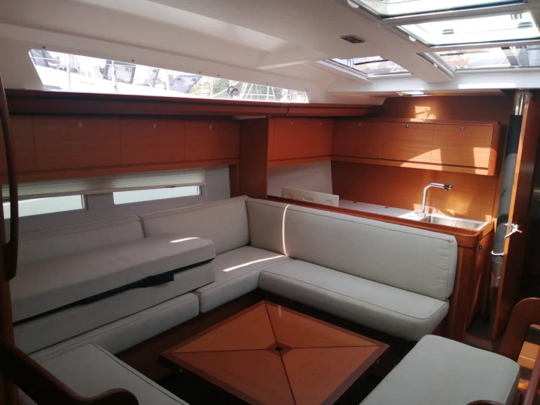 Yacht charter Milazzo cheap Dufour 520 Grand Large