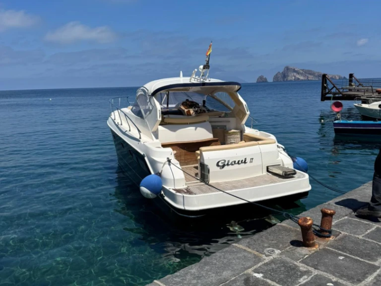 Luxury Yacht rental in Furnari - Mano Marine Mano Marine 35 HT