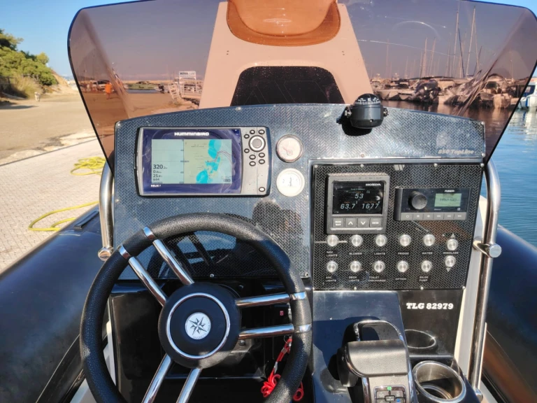 Tiger 850 TL in Bormes-les-Mimosas on SamBoat