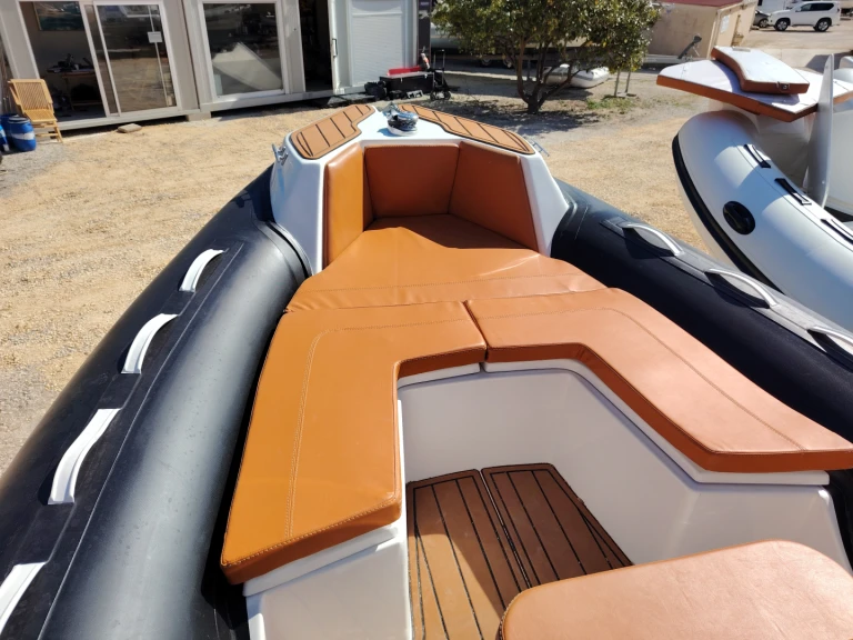 Boat rental Tiger Tiger TL 650 in Bormes-les-Mimosas on Samboat