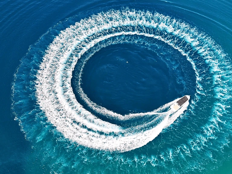 Motorboat rental with or without captain Mercan Zadar