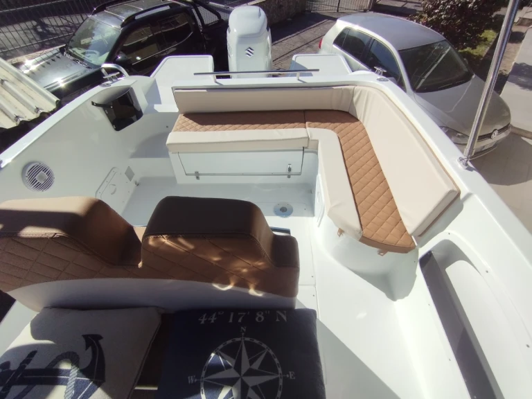 Motorboat rental in Fezzano - Saver 750WA