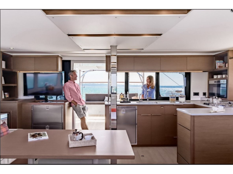 Bareboat Rental Catamaran Lagoon with a boat licence