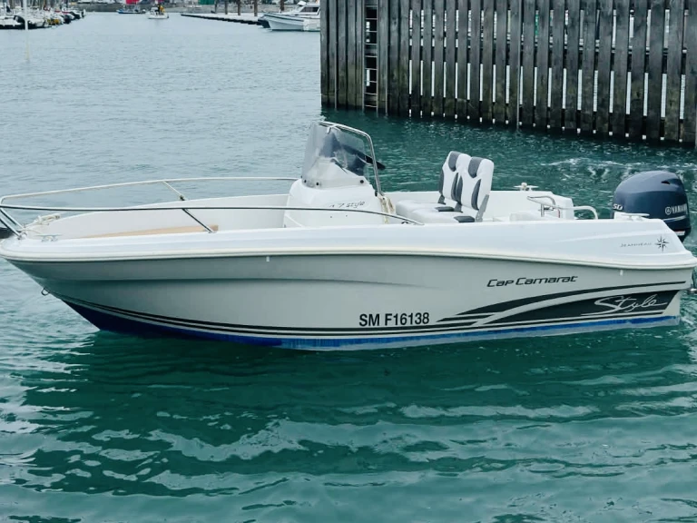Rent a Jeanneau Cap Camarat 4.7 Style Saint-Malo
