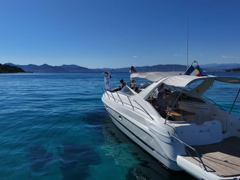 Motorboat for rent Cannes at the best price