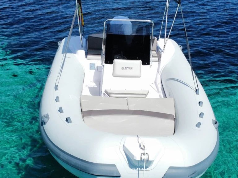 Boat rental Selva Open Line D 6.0 in Sant Antoni de Portmany on Samboat