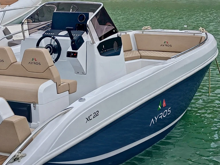 Bareboat Rental Motorboat ayros with a boat licence
