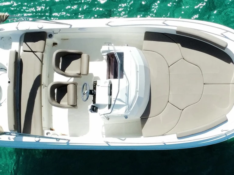 Motorboat for rent Sant Antoni de Portmany at the best price