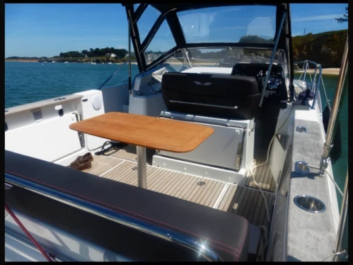 Bénéteau Flyer 8.8 SUNdeck in Mandelieu-la-Napoule on SamBoat