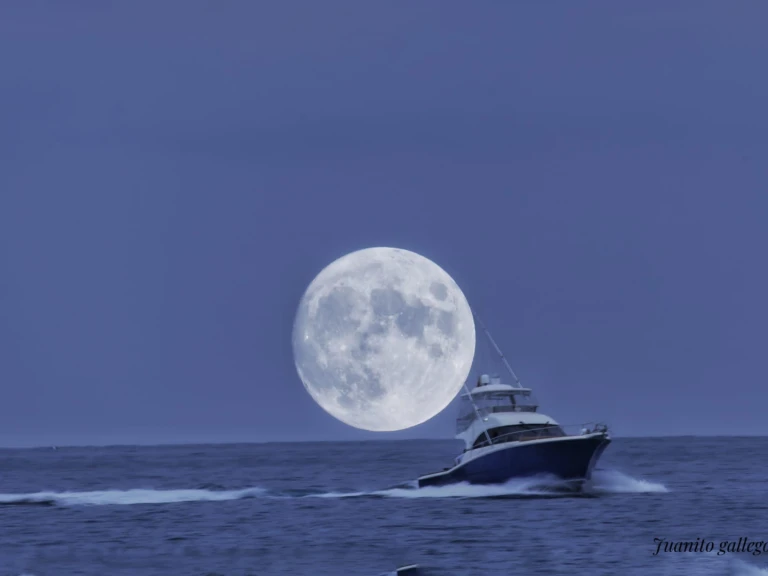 Rico Cori Fisher 1370 charter bareboat or captained in  Altea