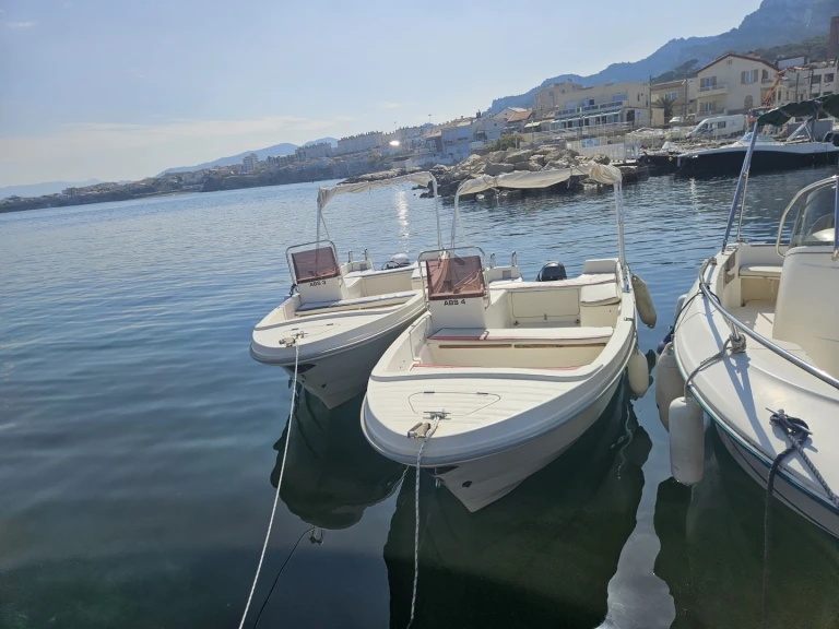 Selva Selva T 4.8 charter bareboat or captained in  Cannes